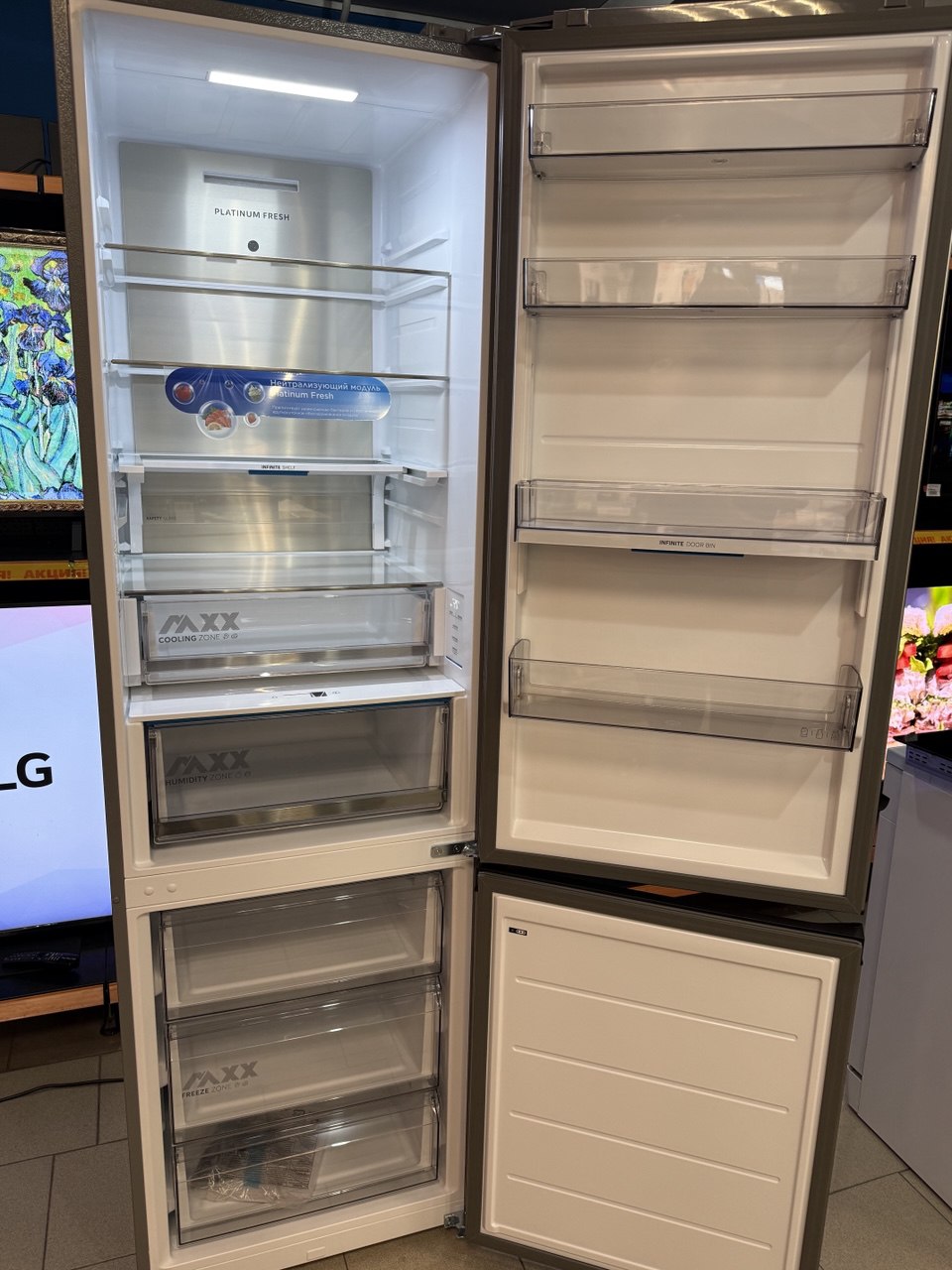 Холодильник Midea MDRB601MME46