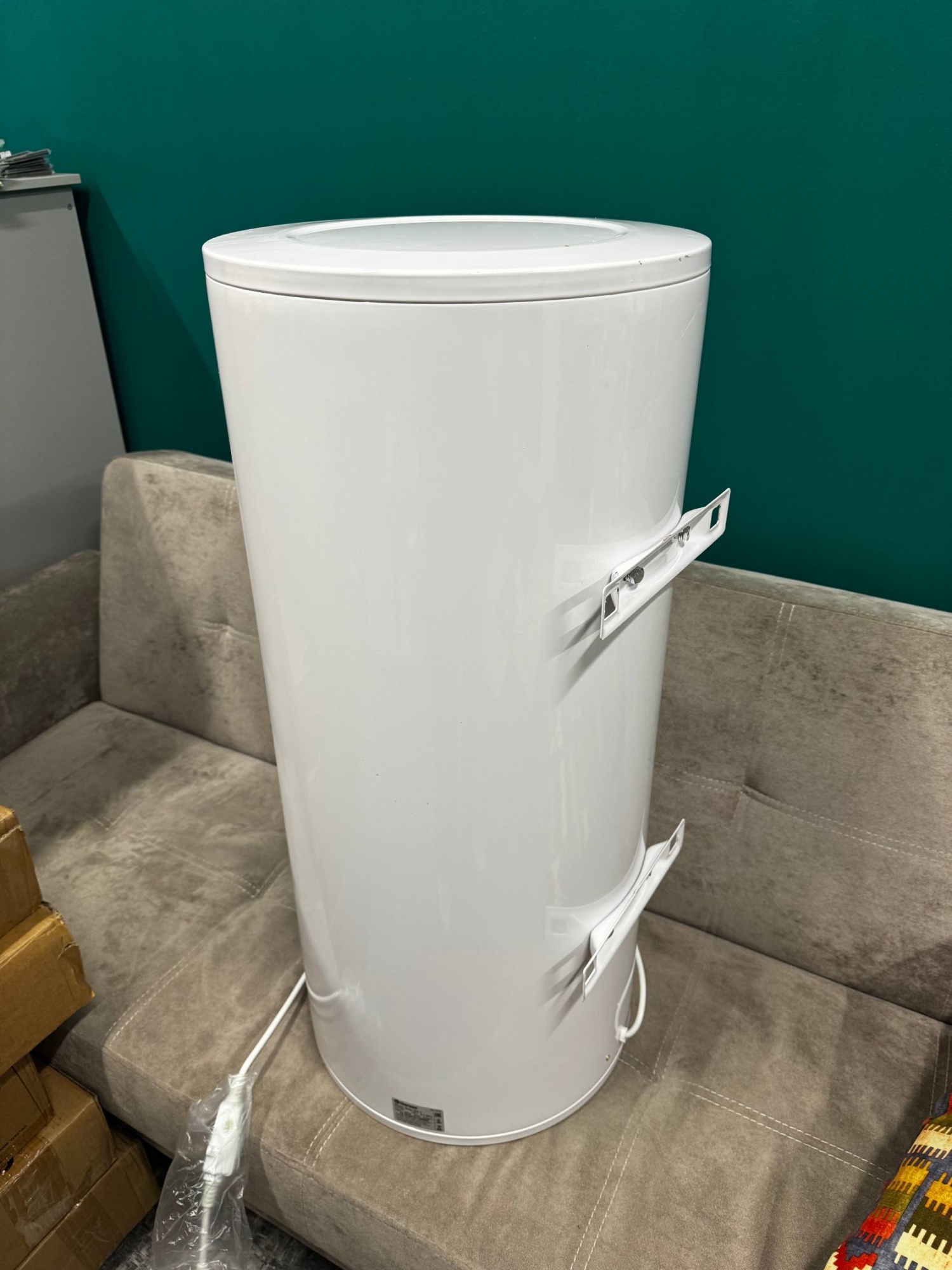 Водонагреватель Thermex Solo 100 V 2кВт 100л электрический настенный белый